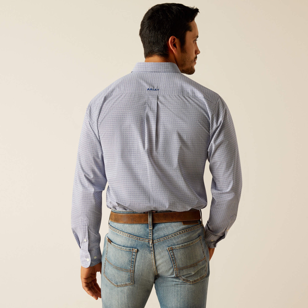 Chemises  copie de la chemise modèle ARIAT Maddox Stretch 59,02 € Chemises  copie de la chemise modèle ARIAT Maddox Stretch 59,02 €