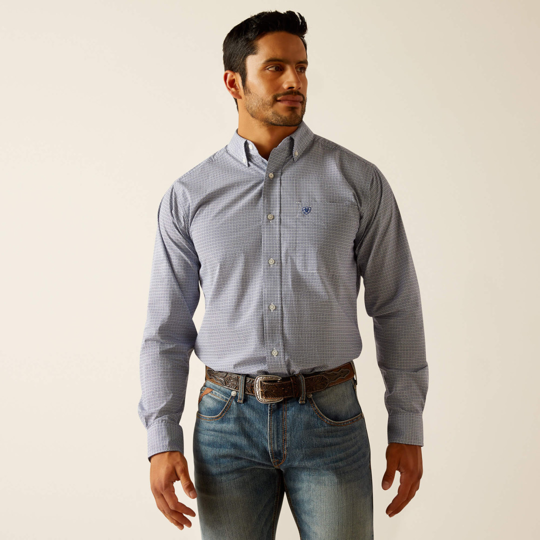 Camicie Monta Western  ARIAT Camicia modello Phil Fitted 59,02 € Camicie Monta Western  ARIAT Camicia modello Phil Fitted 59,02 €