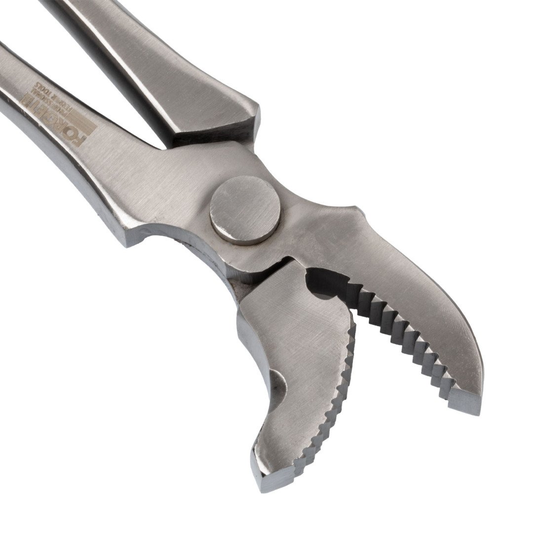 Farriery tools  TIRACHIODI CURVO 73,61 €